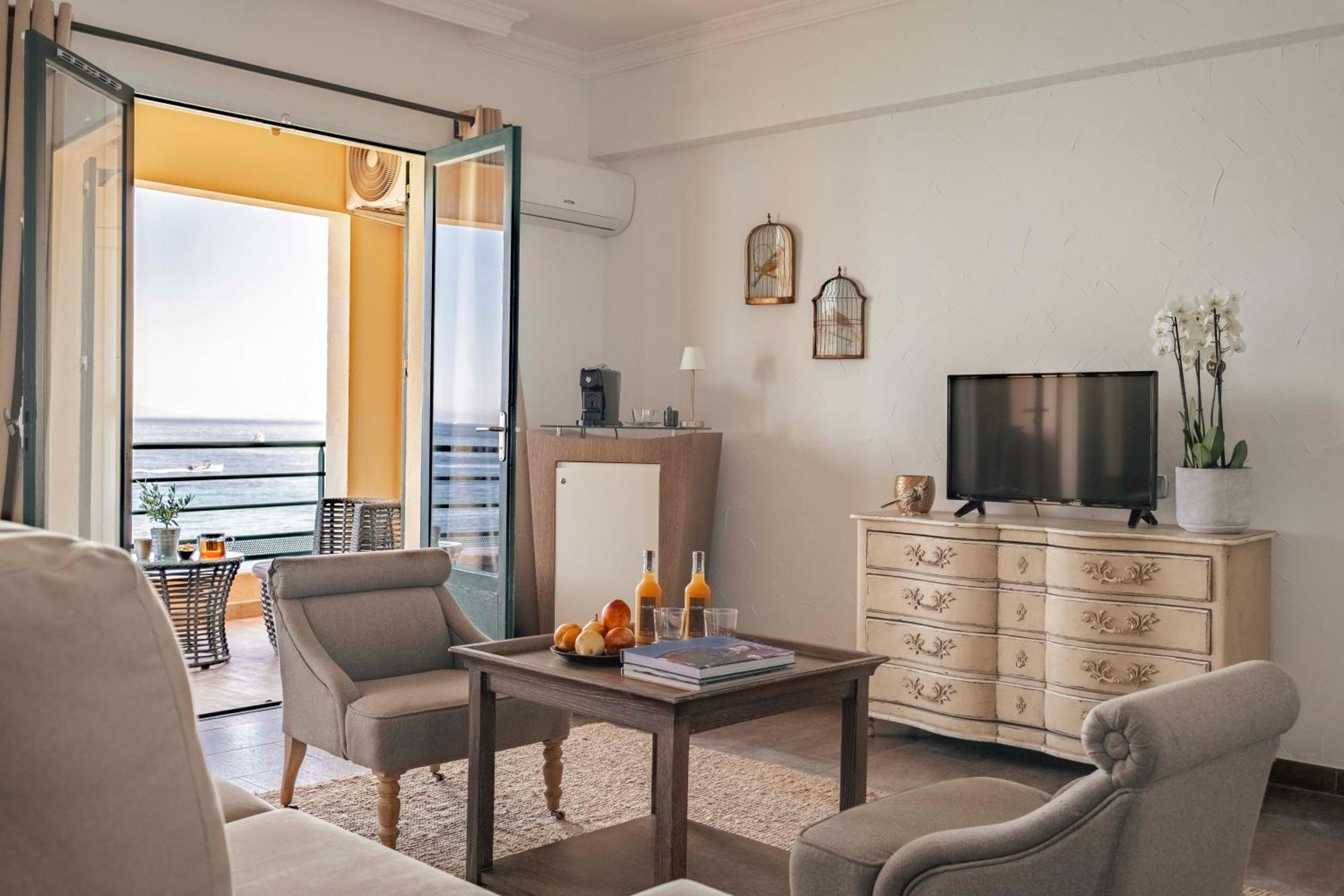 לה לבאנדו Surplage Hotel Cavaliere מראה חיצוני תמונה
