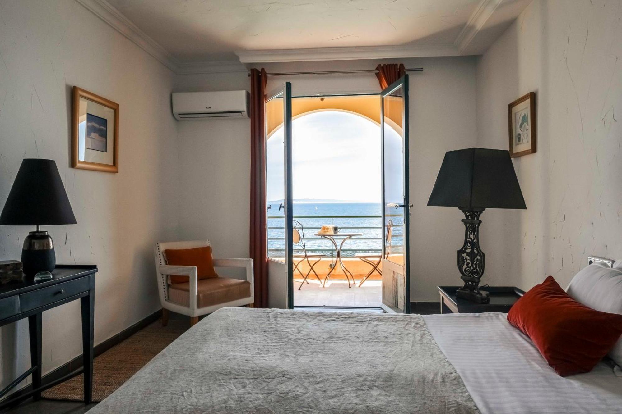 לה לבאנדו Surplage Hotel Cavaliere מראה חיצוני תמונה