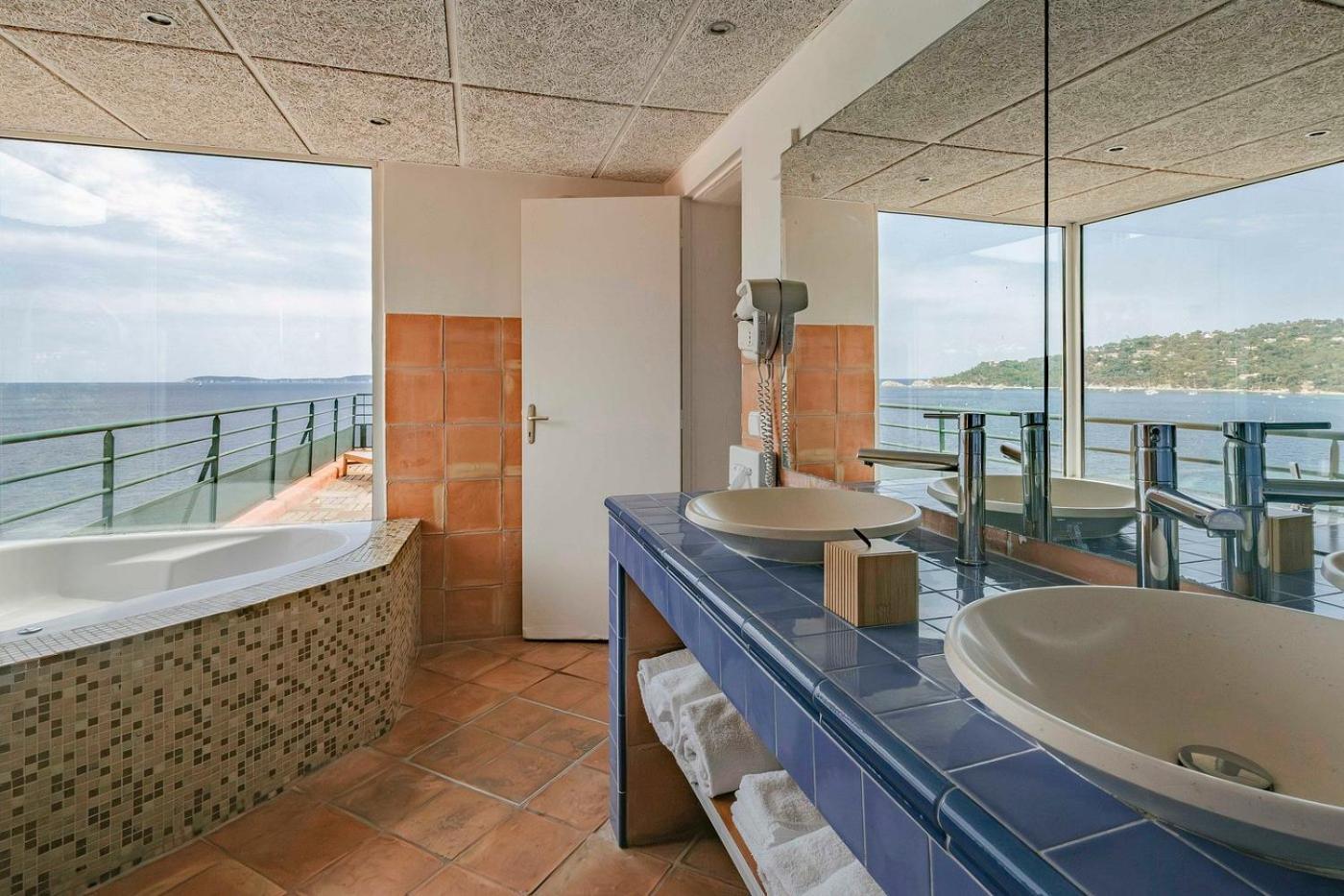 לה לבאנדו Surplage Hotel Cavaliere מראה חיצוני תמונה