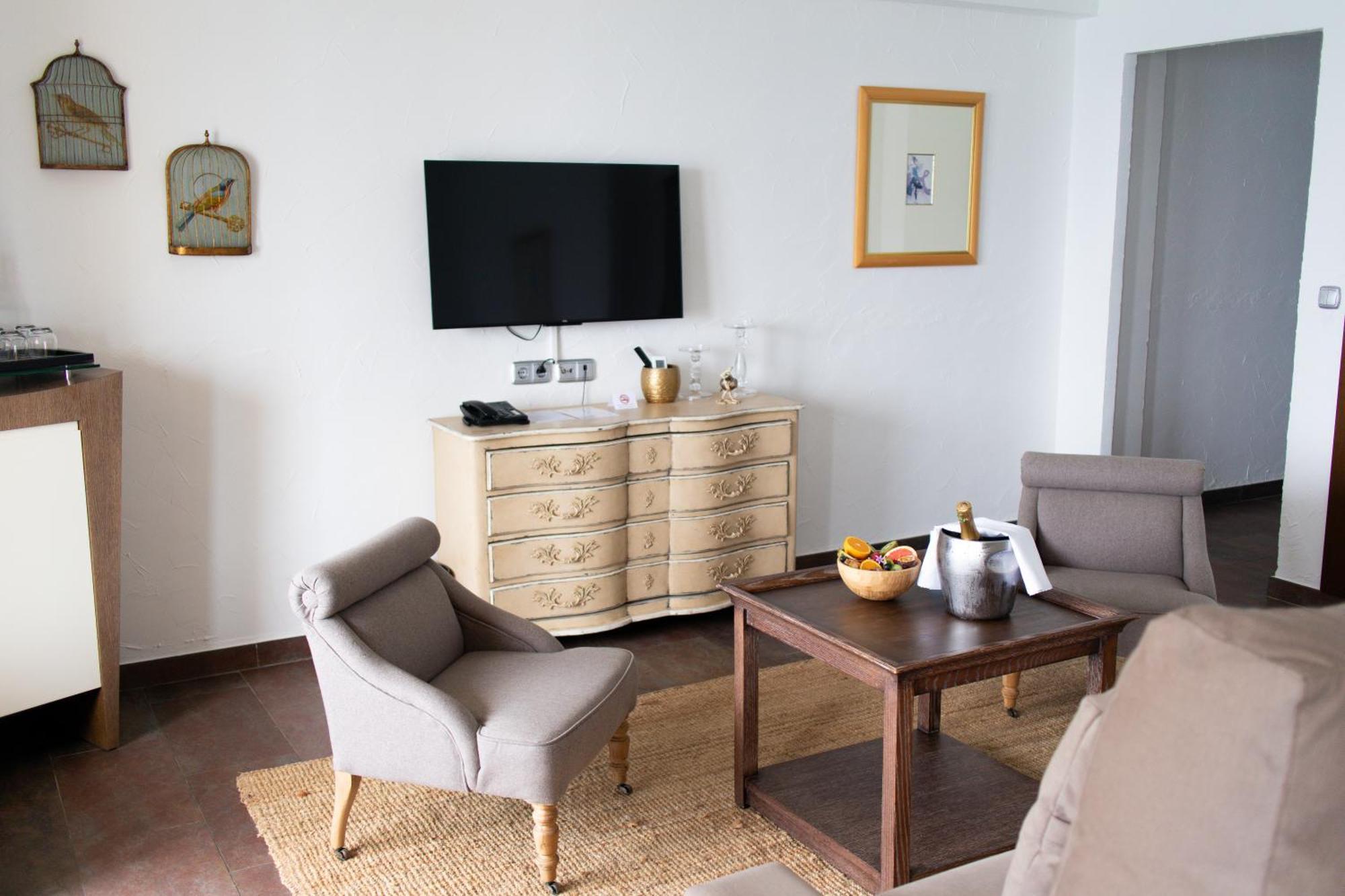 לה לבאנדו Surplage Hotel Cavaliere מראה חיצוני תמונה